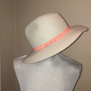 Anthropologie Gray Leona Rancher Hat w/ Peach Trim